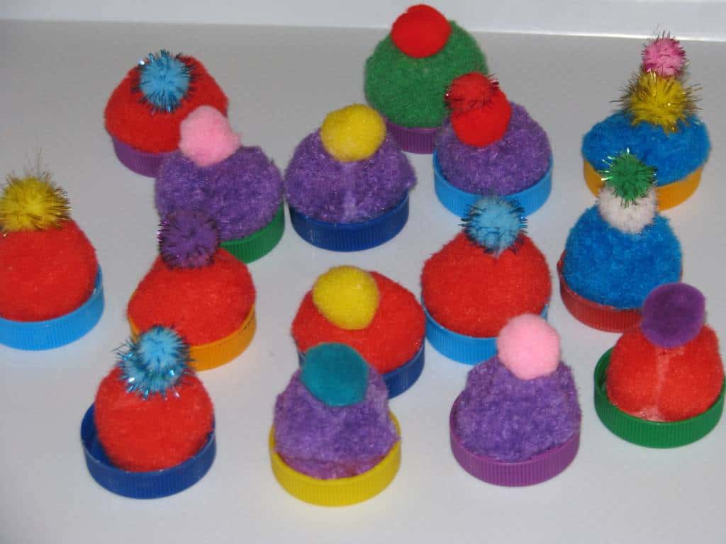 Cupcake Pom Pom Art Kits